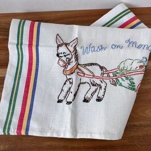 Vintage Embroidered Tea Towel